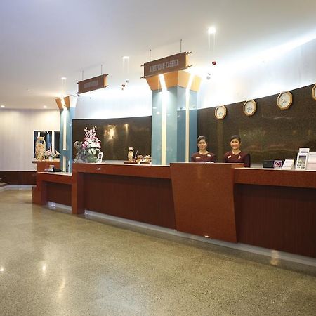 Boon Siam Hotel Краби Экстерьер фото