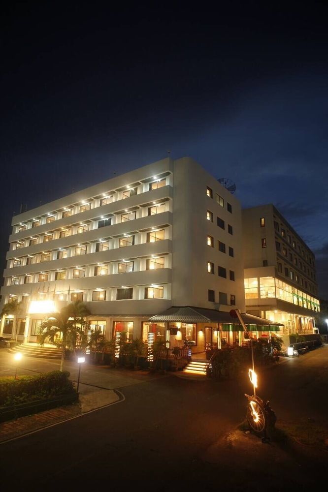 Boon Siam Hotel Краби Экстерьер фото