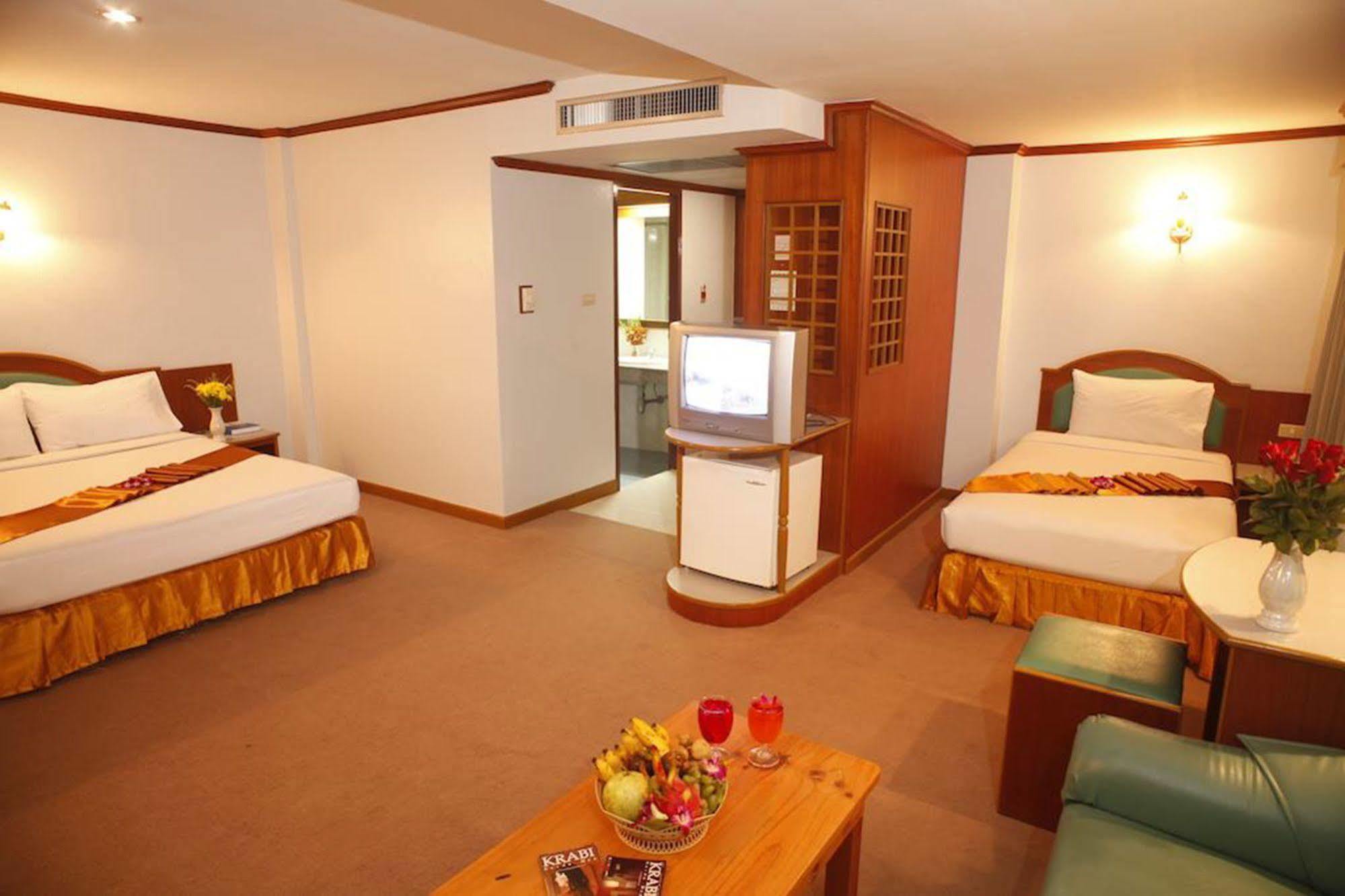 Boon Siam Hotel Краби Экстерьер фото