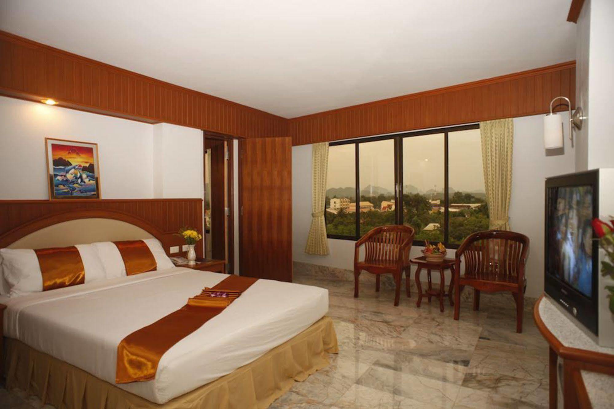 Boon Siam Hotel Краби Экстерьер фото
