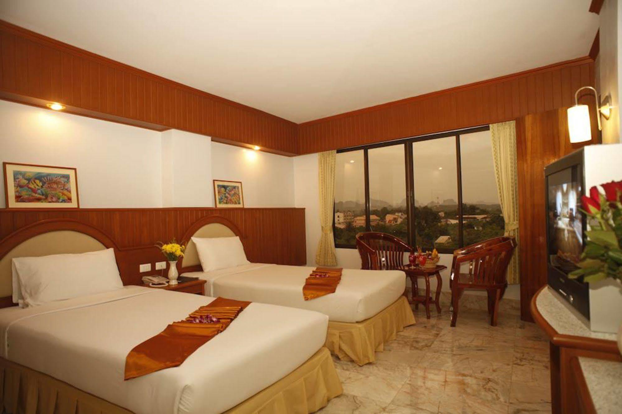 Boon Siam Hotel Краби Экстерьер фото