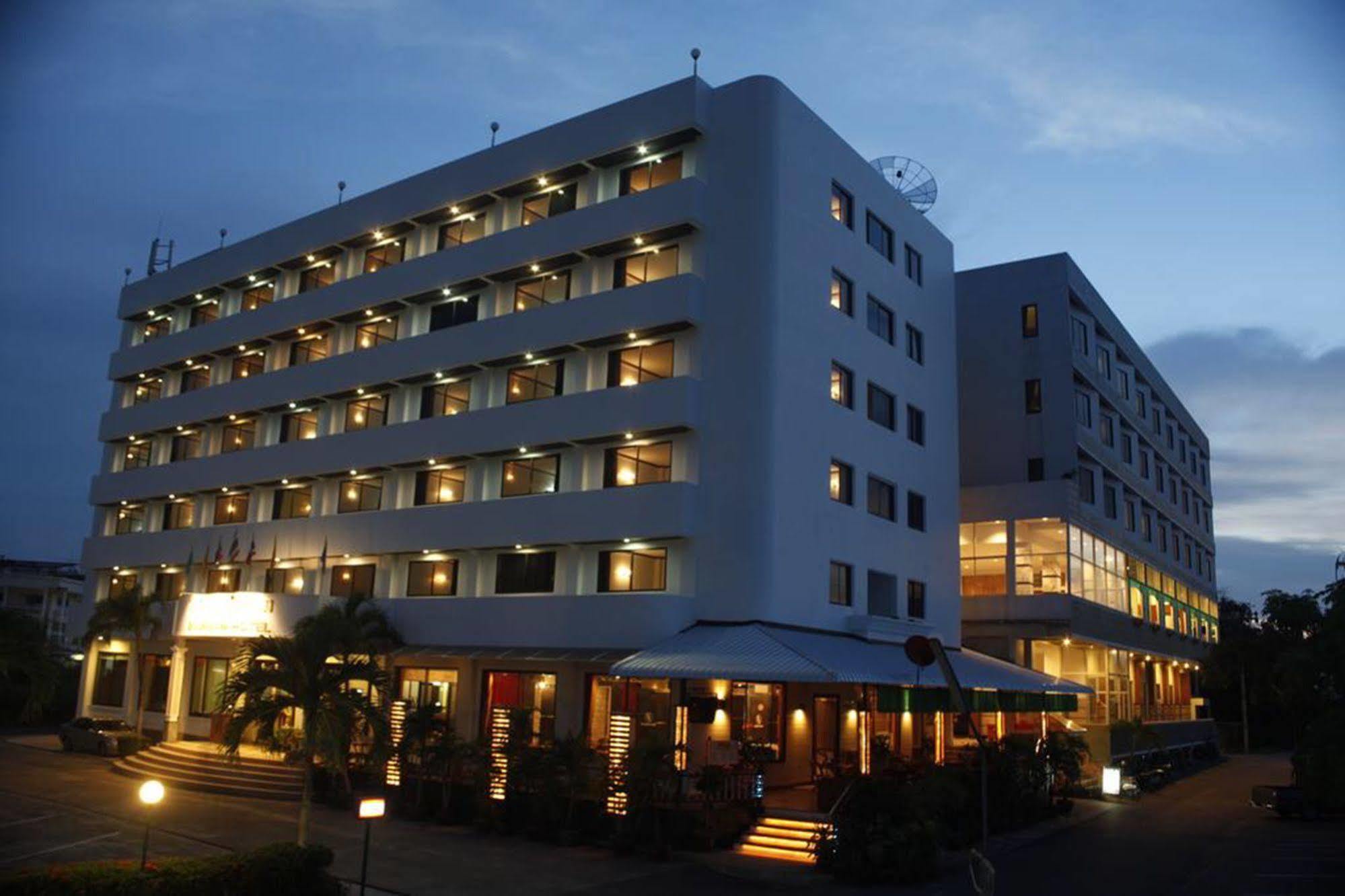 Boon Siam Hotel Краби Экстерьер фото
